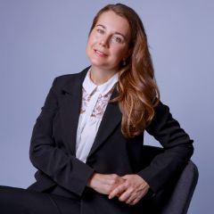 Сугробова Елена